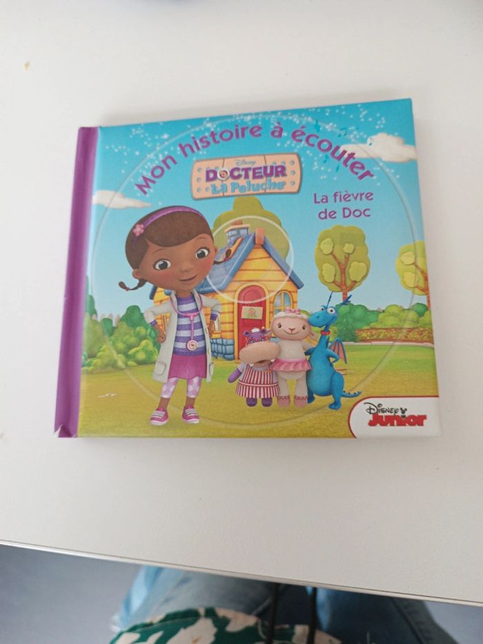 La fièvre de Doc (Docteur la peluche) Disney histoire à écouter
