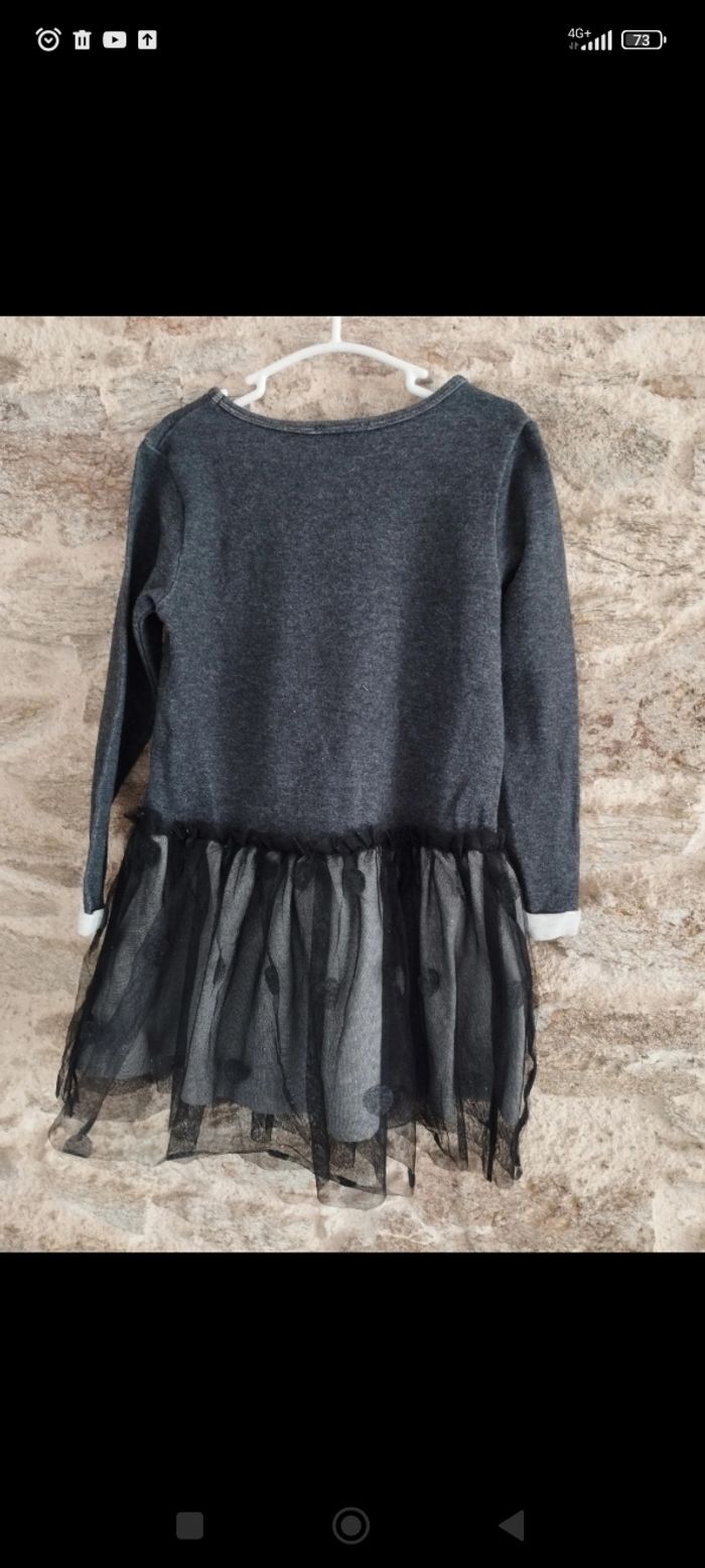 Robe de fête taille 5ans - photo numéro 2