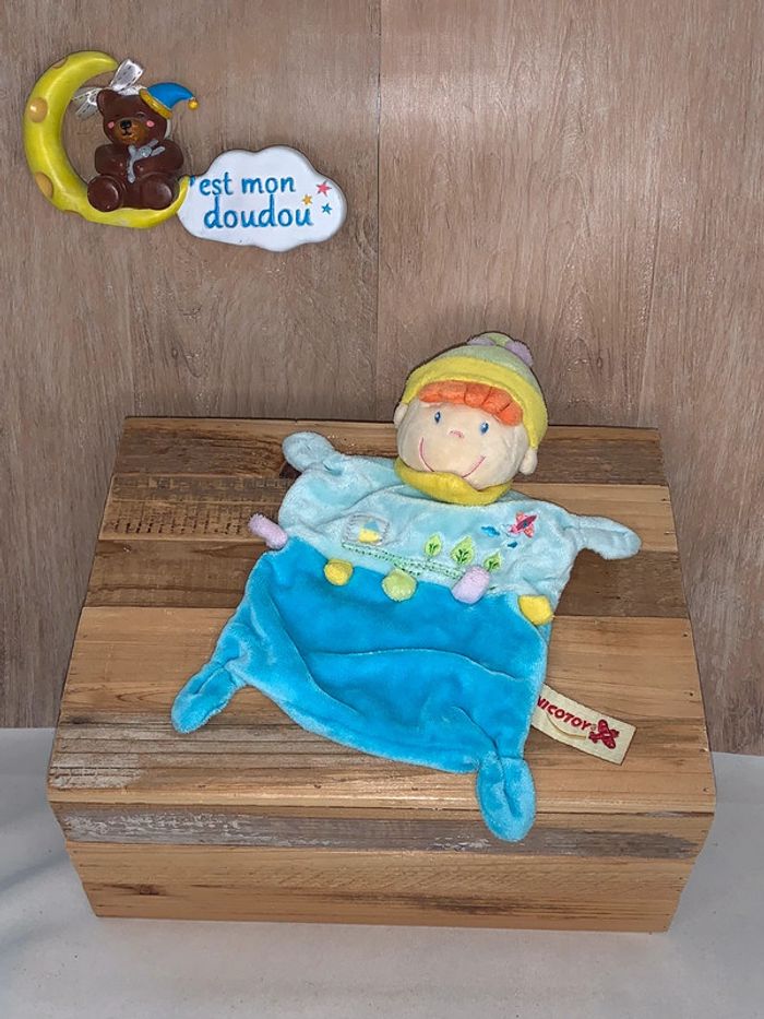 NIC356 doudou poupée 👧🏼 nicotoy