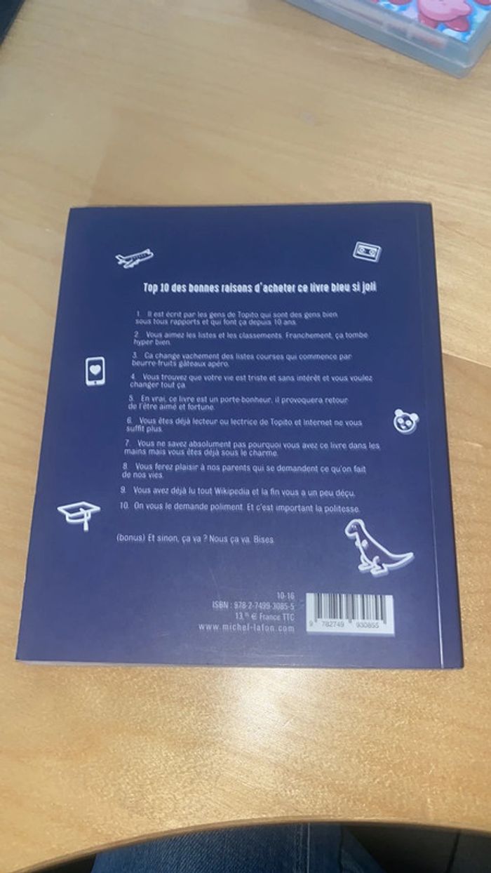 Livre topito - photo numéro 2