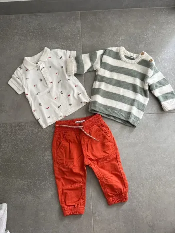 Ensemble pantalon polo et pull 6 mois