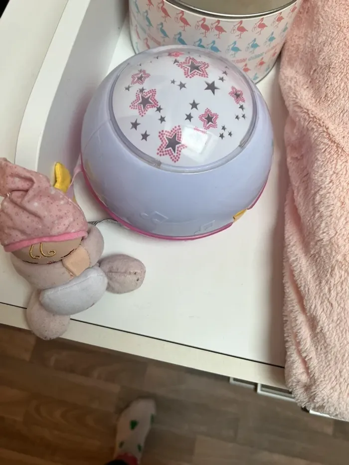 Lampe, veilleuse magique, projecteur et son doudou - photo numéro 2