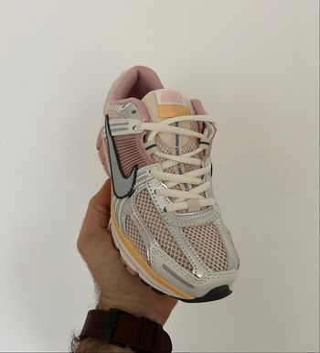Nike vomero 5