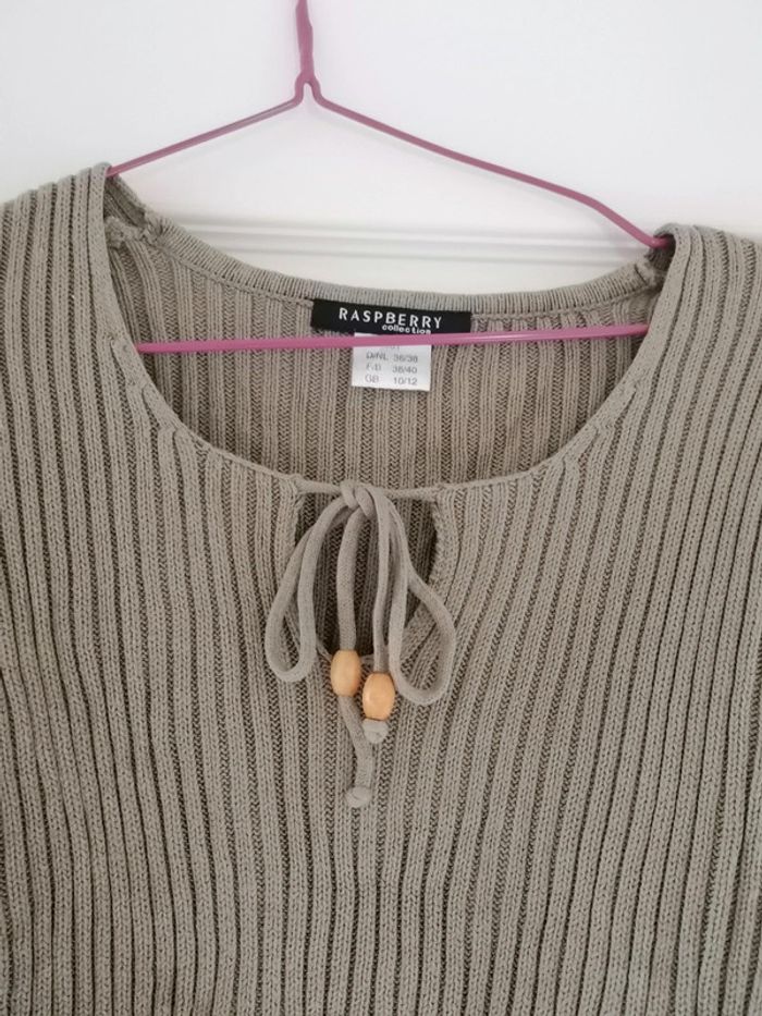 Pull kaki porté une ou deux fois comme neuf taille 36/38 - photo numéro 2