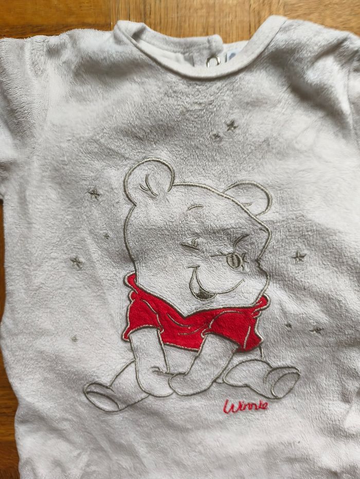Pyjama 6 mois grenouillère Disney Winnie l'ourson blanc rouge - photo numéro 2