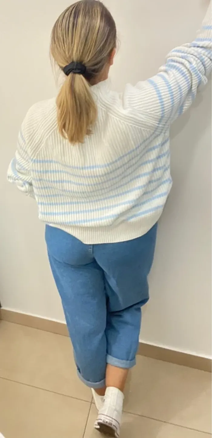 Joli Pull Blanc Et Bleu Côtelé Taille 40-42 - photo numéro 6