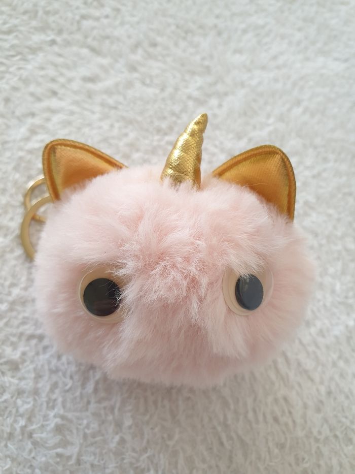 Porte cles rose licorne doré - photo numéro 3
