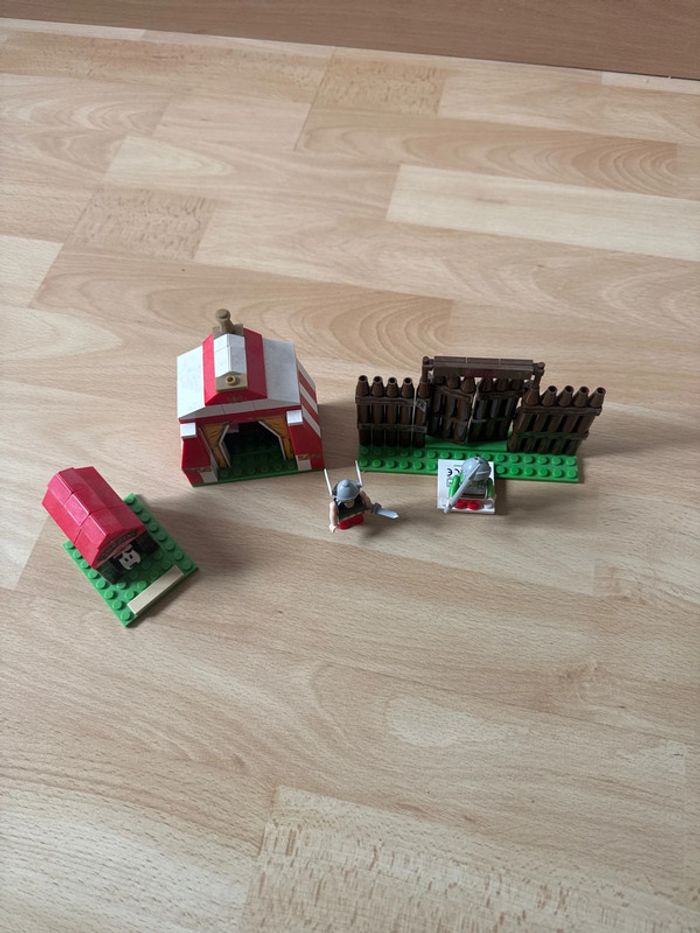 Lot lego Astérix et obélix et idefix avec gaulois - photo numéro 5