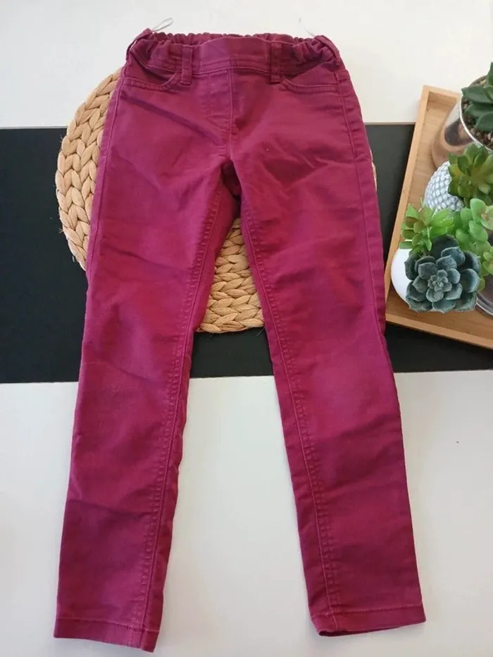 Pantalon C&A Taille 7 ans🌿💝 - photo numéro 5