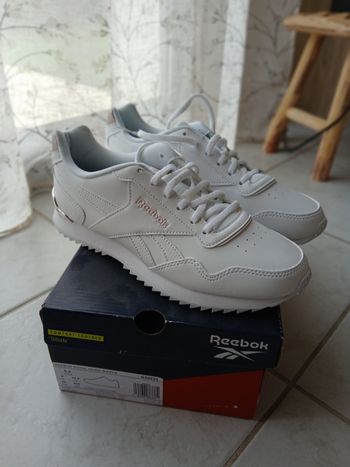 Chaussures Reebok Royal Glide Ripple Clip blanc or rose femme