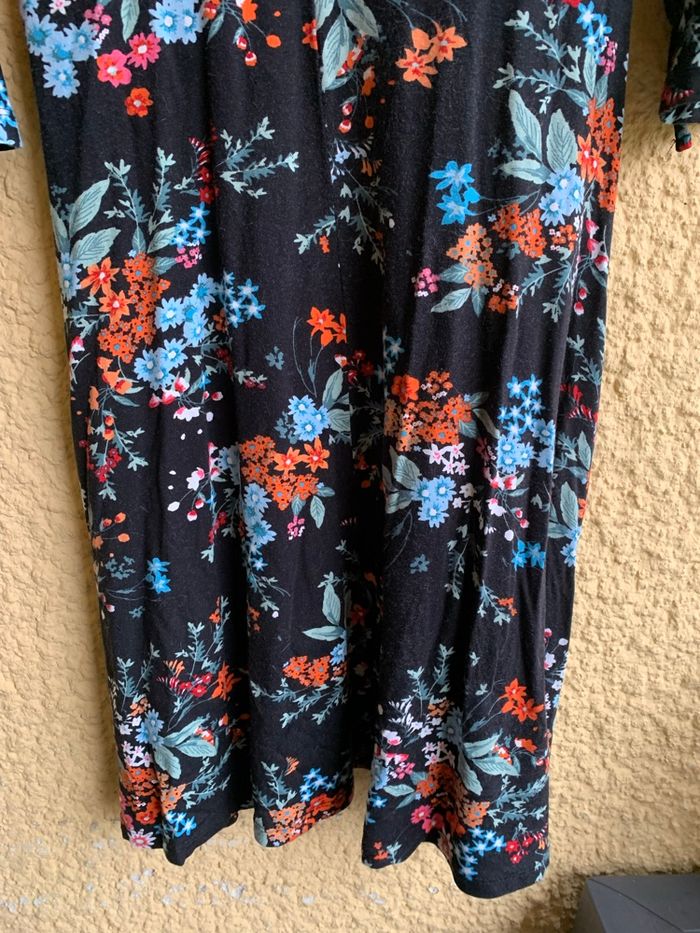 Robe à fleurs Dorothy Perkins taille 36 - photo numéro 7