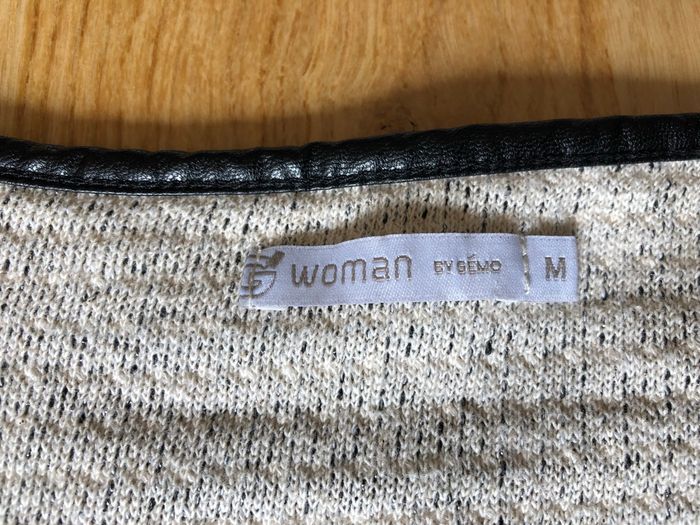 Pull col V taille M - photo numéro 3