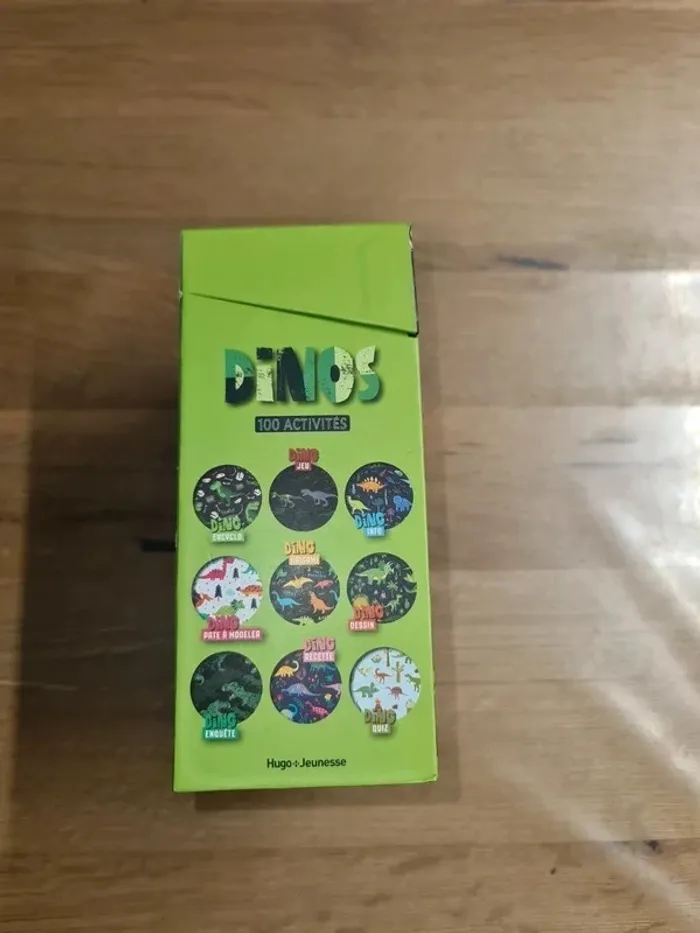 Proche du neuf Dinos 100 Activités des éditions Hugo Jeunesse, - photo numéro 4