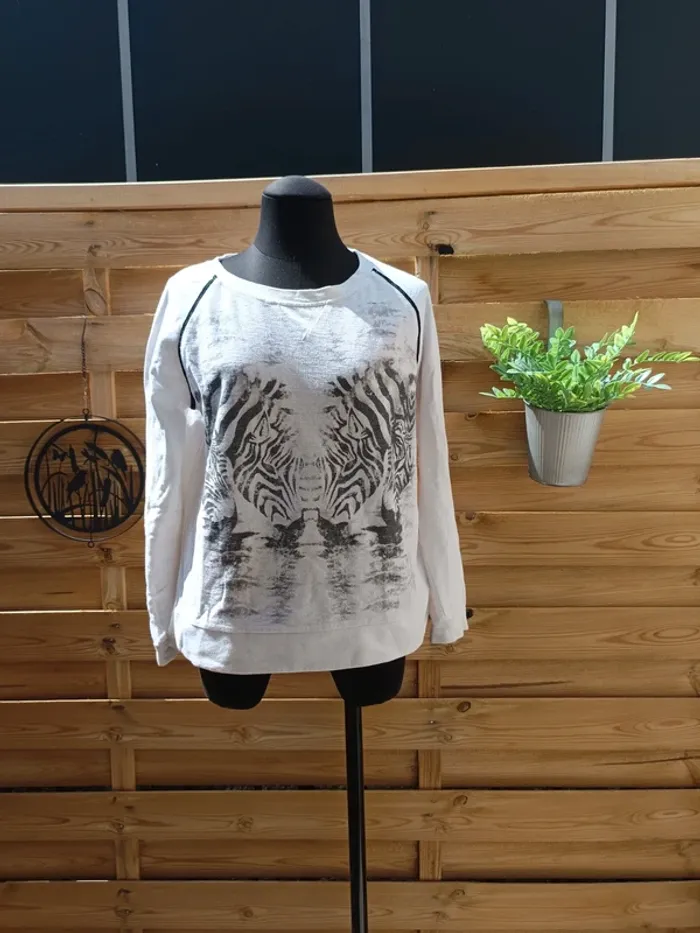 Sweat taille M