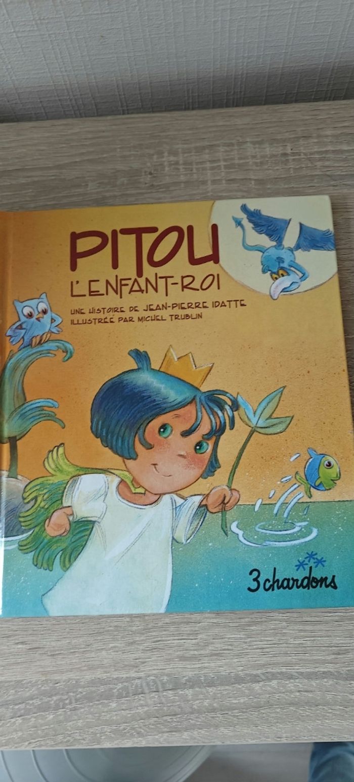 Livre Pitou l'enfant roi - photo numéro 2