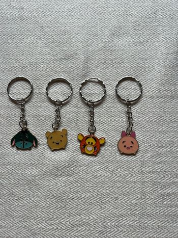 Lot 4 porte clé Winnie l’ourson