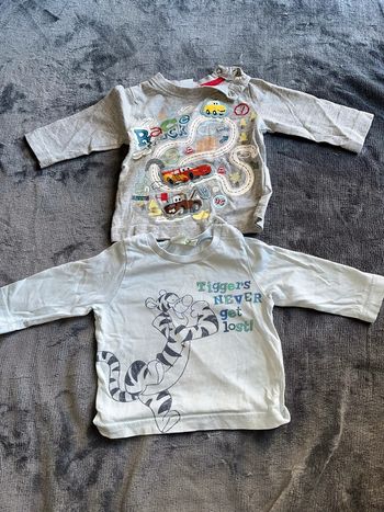 Lot de 2 pulls disney