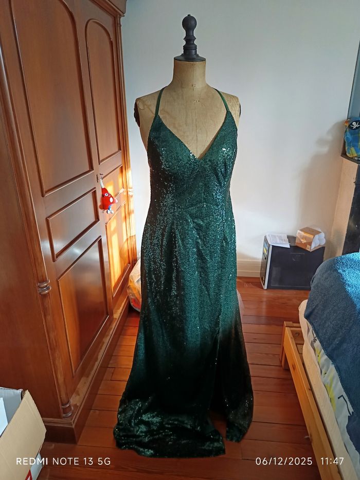 Robe à sequins vert bouteille T.40 - photo numéro 2