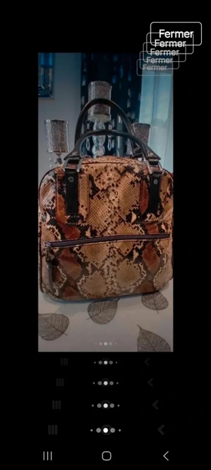 Sac longchamp porte épaule grande capacité 31x32x18
Quelques imperfections voir les photos - photo numéro 5