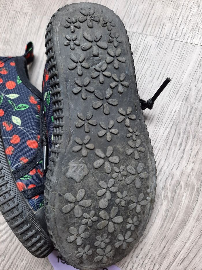 Chaussure p22 - photo numéro 5