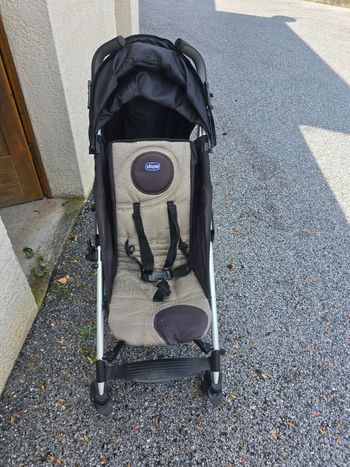 Poussette canne chicco liteway