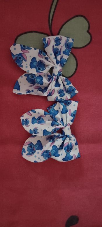 2 très jolie barrettes stich