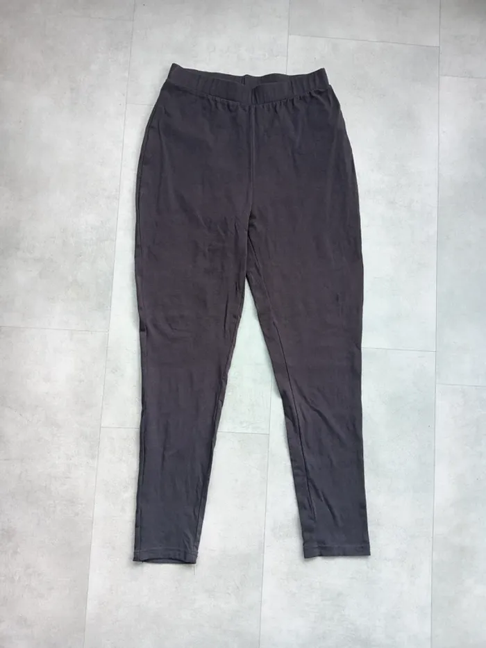 Bas de pyjama / legging neuf taille M
