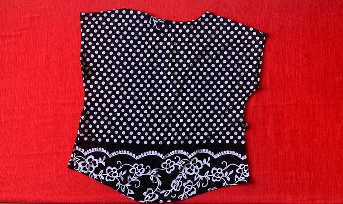 Blouse sans manches. - photo numéro 2