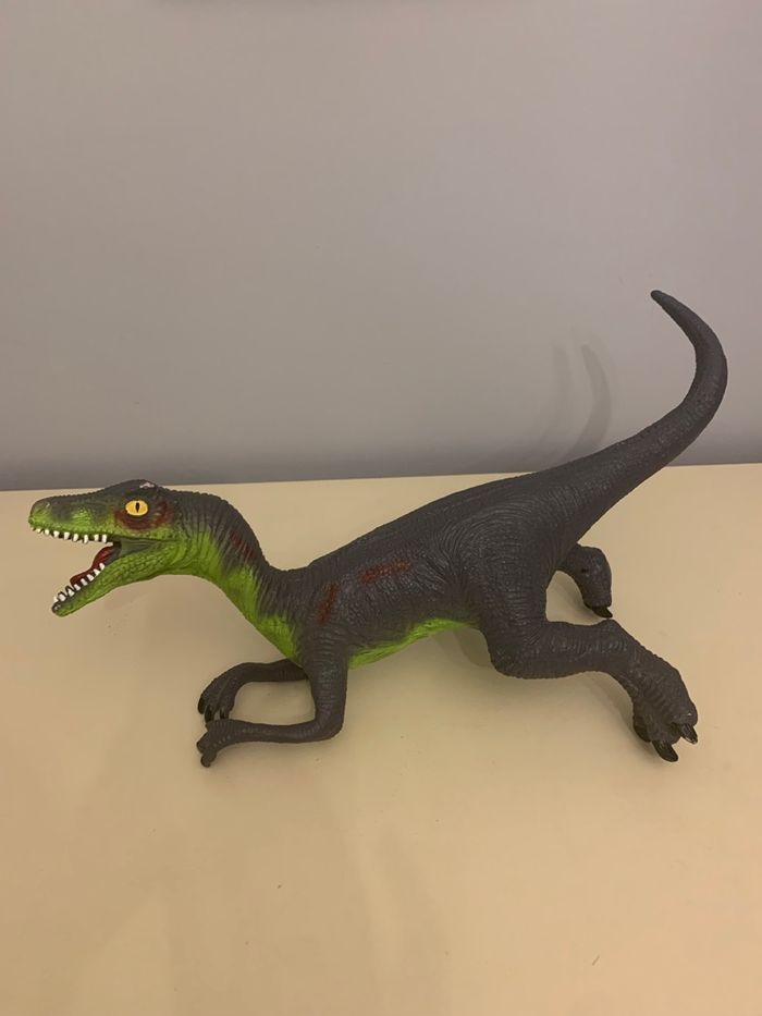 Figurine dinosaure - photo numéro 2