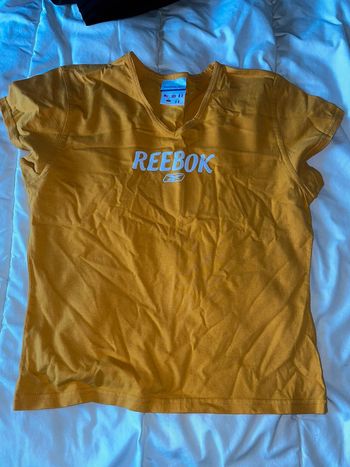 TEE shirt reebok taille42