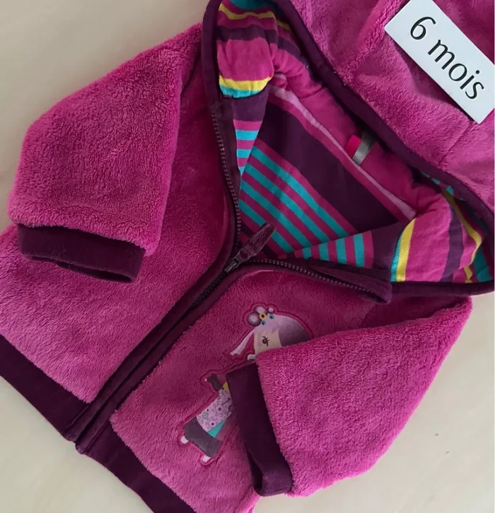 Veste à capuche polaire fille 6 mois - photo numéro 2