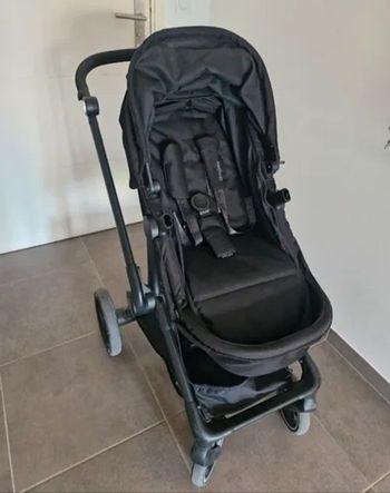 Poussette Cybex gold eos 2en1 noir