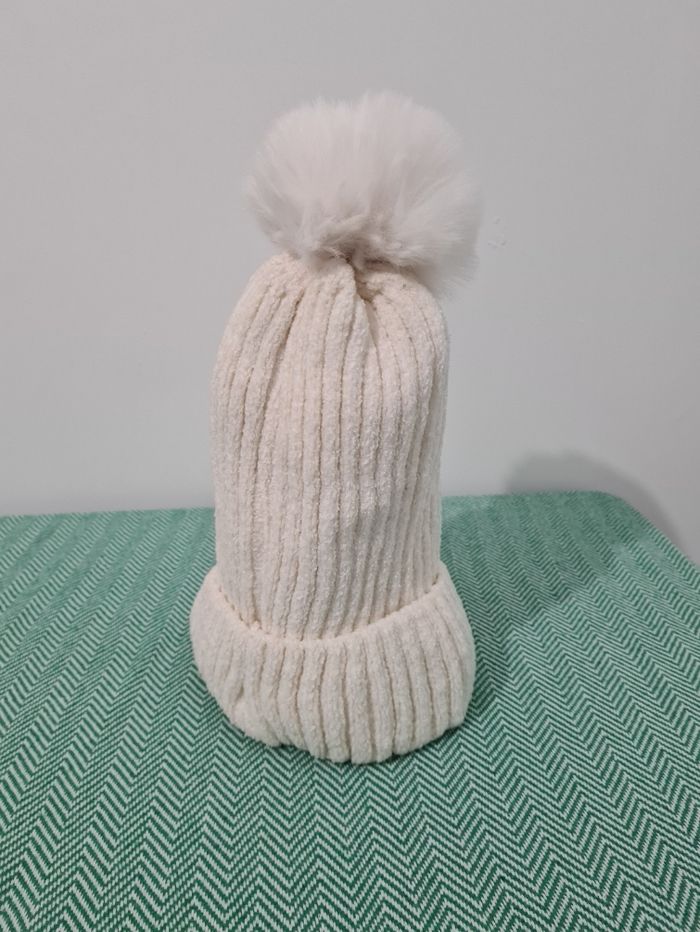 ❄️ Bonnet crème à pompon Neuf - photo numéro 2