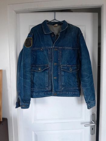 Très belle vesteven jean Ranchers écusson Megadeth