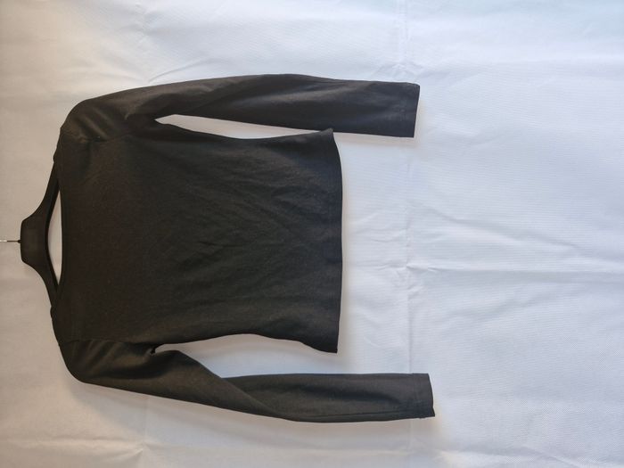 Haut noir perlé manches longues XS Shein - photo numéro 2