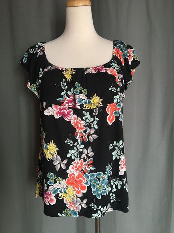 Top noir fleuri Promod