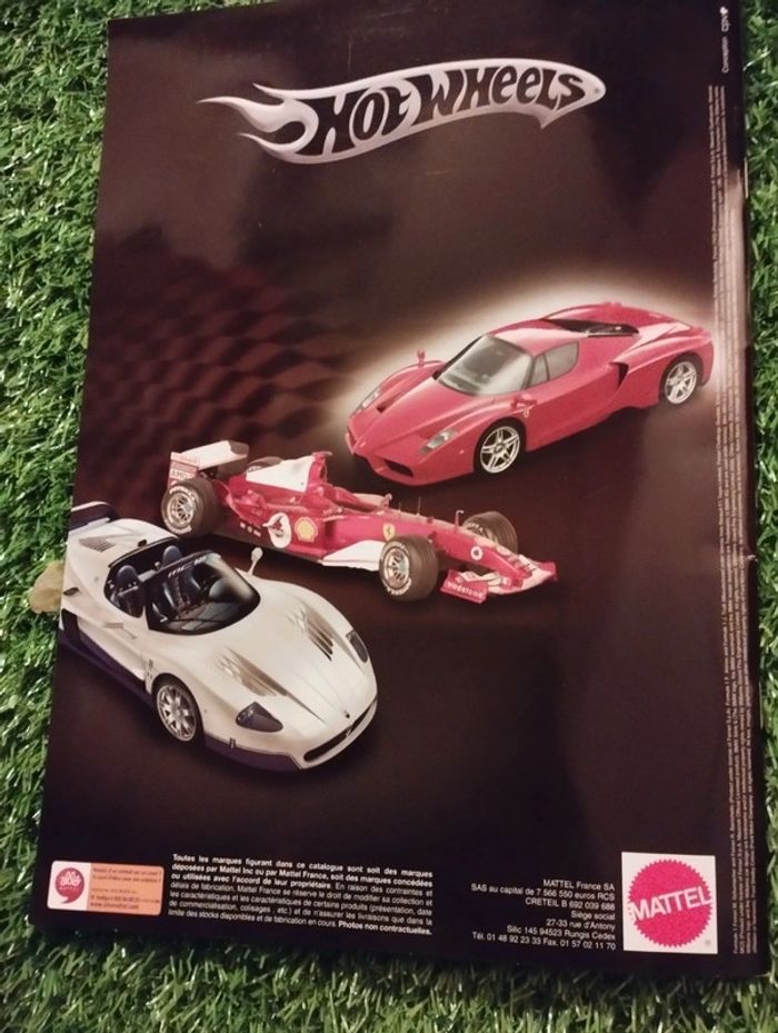 Catalogue hotwheels petite voiture 2005 - photo numéro 10