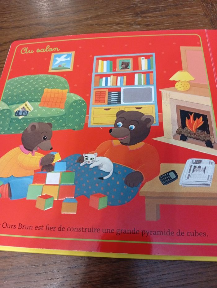 L'imagier à toucher de petit ours brun - photo numéro 4