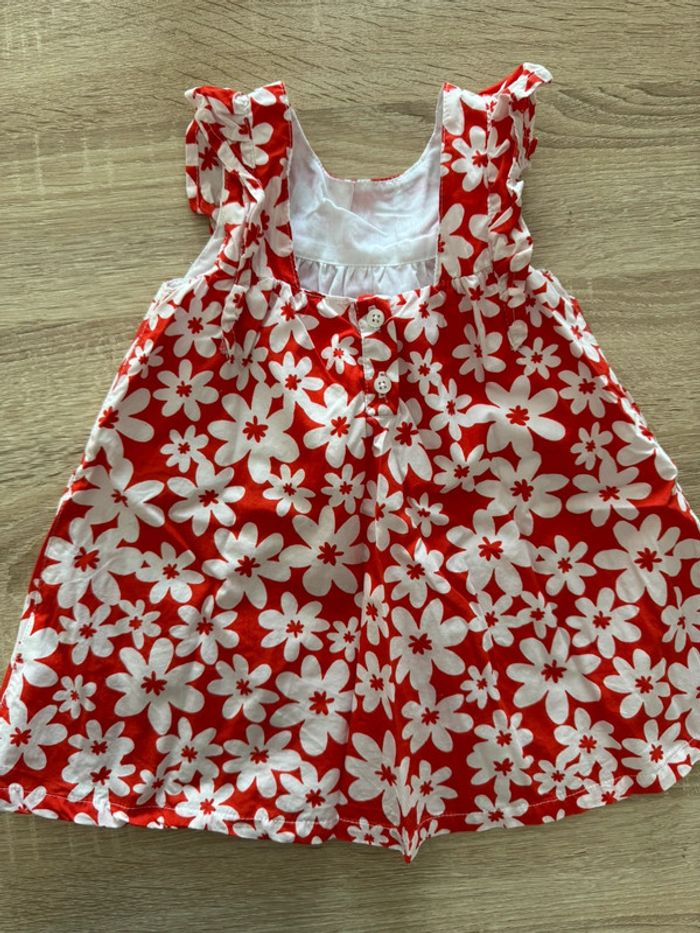 Robe rouge à fleurs Orchestra 18 mois TBE - photo numéro 5