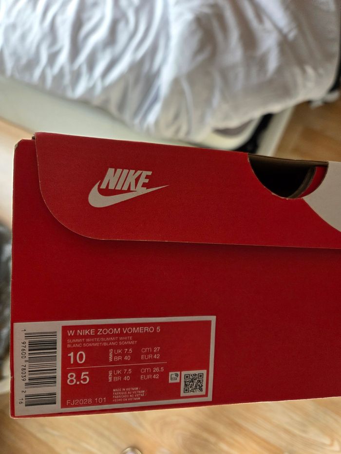 Nike Zoom vomero 5 beige 42 - photo numéro 10