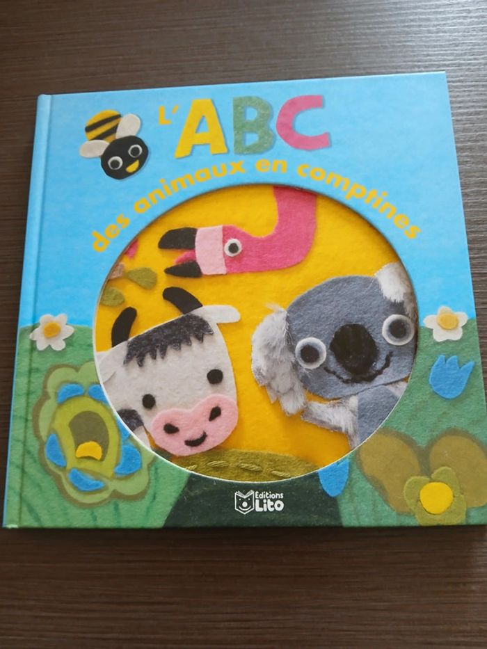 Livre bébé enfant des animaux en comptines
