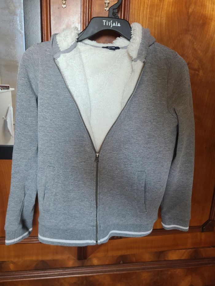 Sweat à capuche chaud