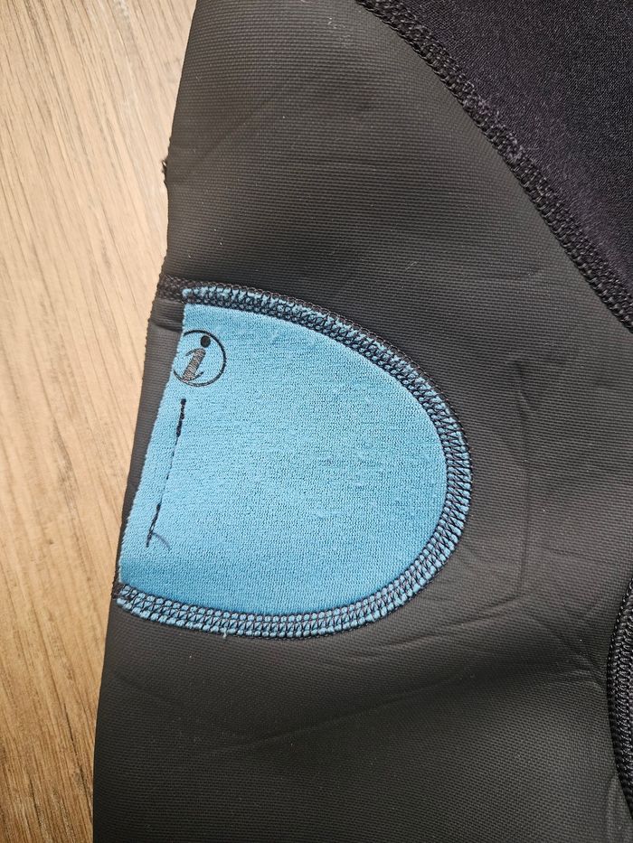 Combinaison / shorty noir Tribord / Oxylane 6 ans - photo numéro 2