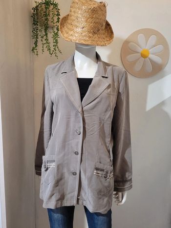 Veste légère douce aspect suedine
