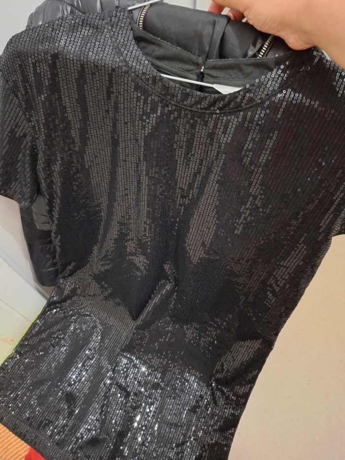 Robe noire - photo numéro 3