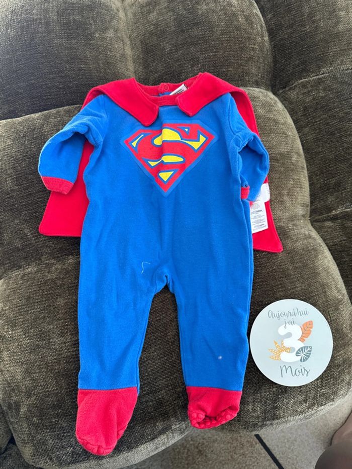 Pyjama superman