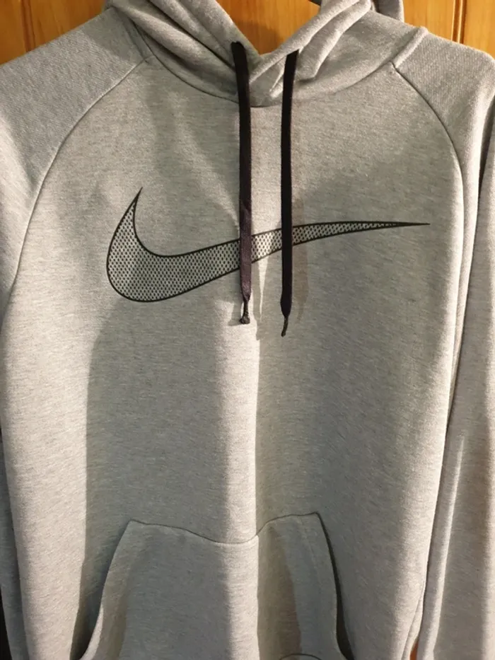 Sweat-shirt Nike - photo numéro 4