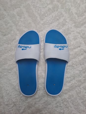Sandales piscine Taille 44/45