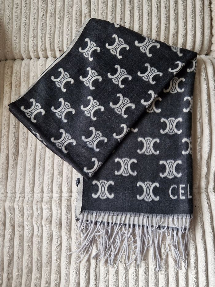 Écharpe noir Céline