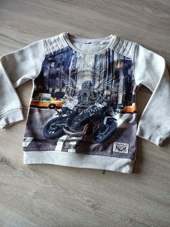 54. Sweat (4ans)
